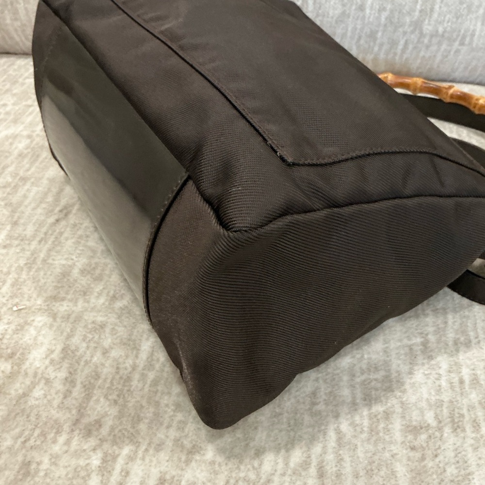 ✨💎GUCCI💎✨Dark Brown Vintage Canvas Two Way Bag with Bamboo Top Handle - Picture 2 of 13